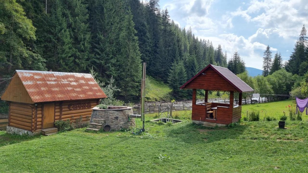 Крайня Хата Ξενοδοχείο Synevyrsʼka Polyana Εξωτερικό φωτογραφία